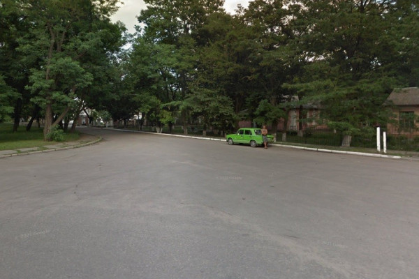 Продажа земельного участка (имущественного комплекса) в центре города Кропивницкий